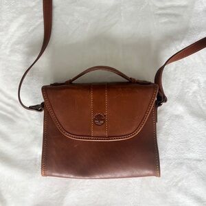NWOT Timberland Leather Cross Body - Comes with Dustbag
